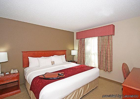 Four Points By Sheraton Raleigh Arena Exterior photo