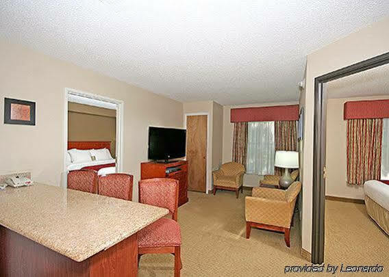 Four Points By Sheraton Raleigh Arena Exterior photo